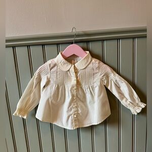 Banana Republic Rare Classic White Kids Shirt. No more available.